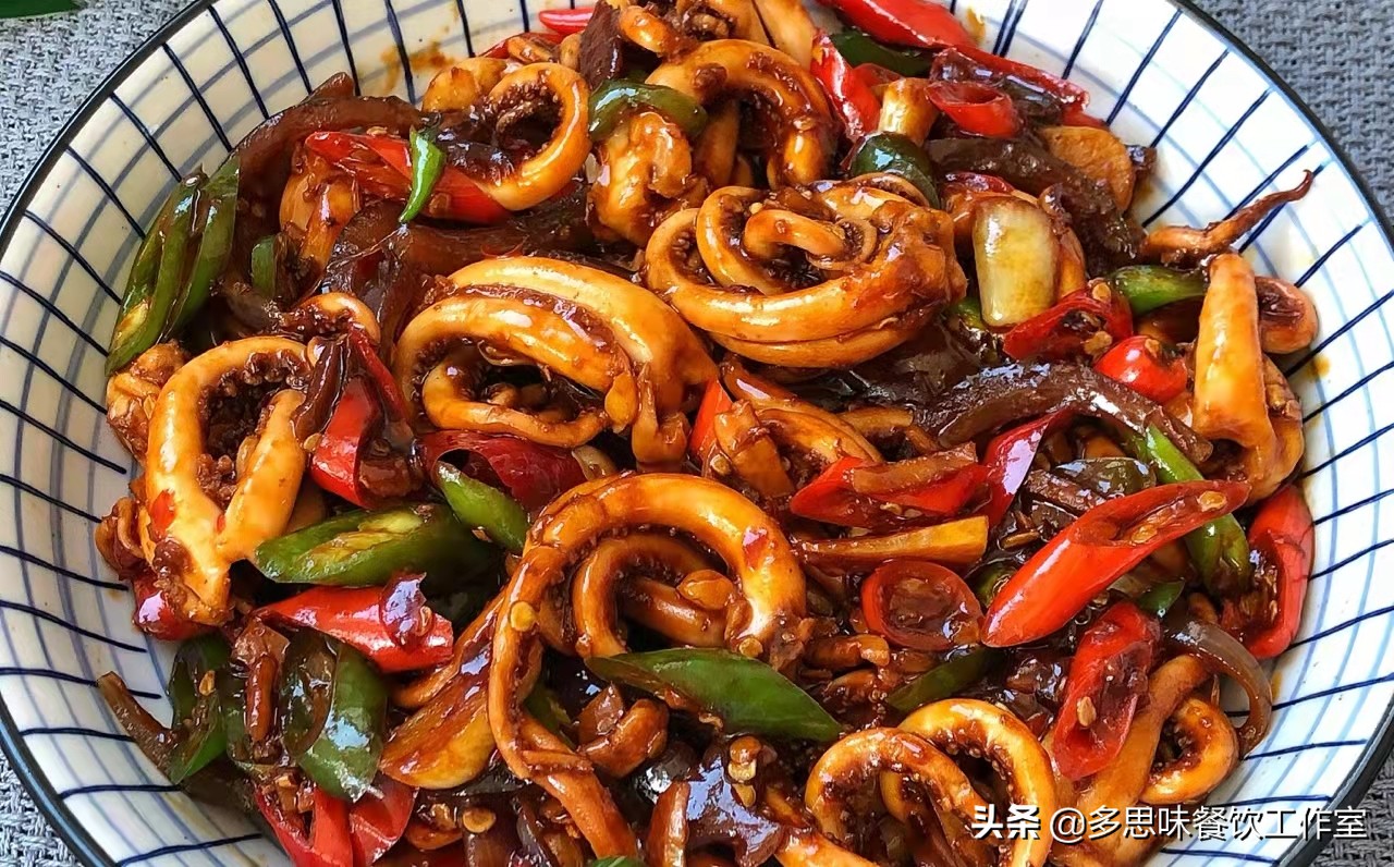 鱿鱼如何处理才脆嫩视频,大鱿鱼须鲜香脆嫩简单又好吃