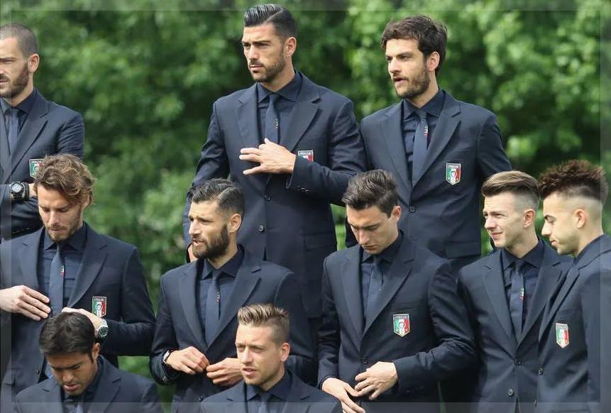 运动服男国家队,世界杯男模队队服