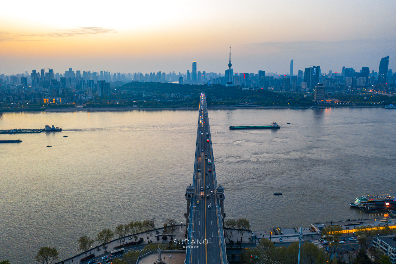 武汉人为什么不排外？烟火气的城市包容乃大，有江湖气概