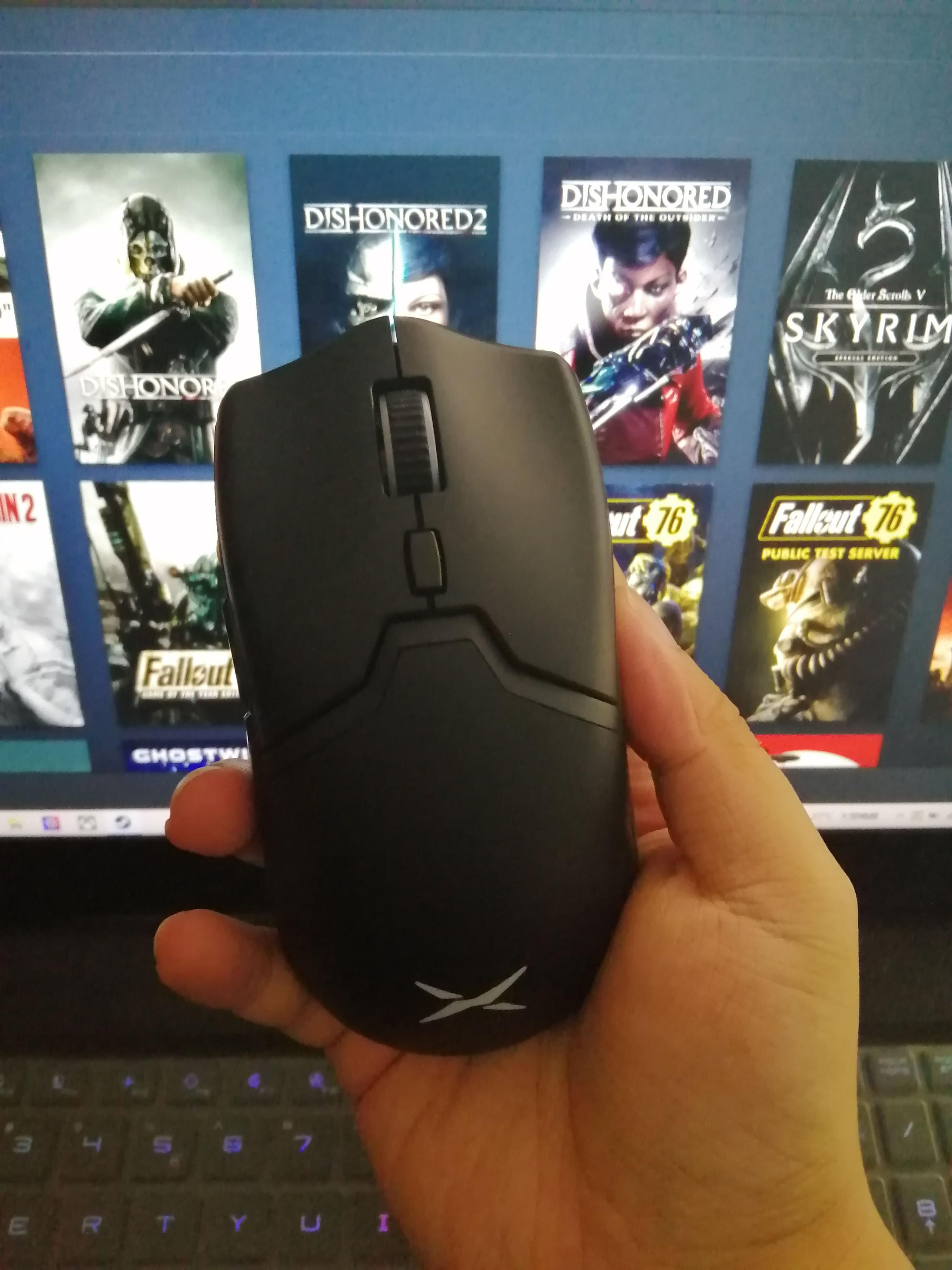 多彩m800pro和钛度鼠标,多彩m800pro游戏鼠标