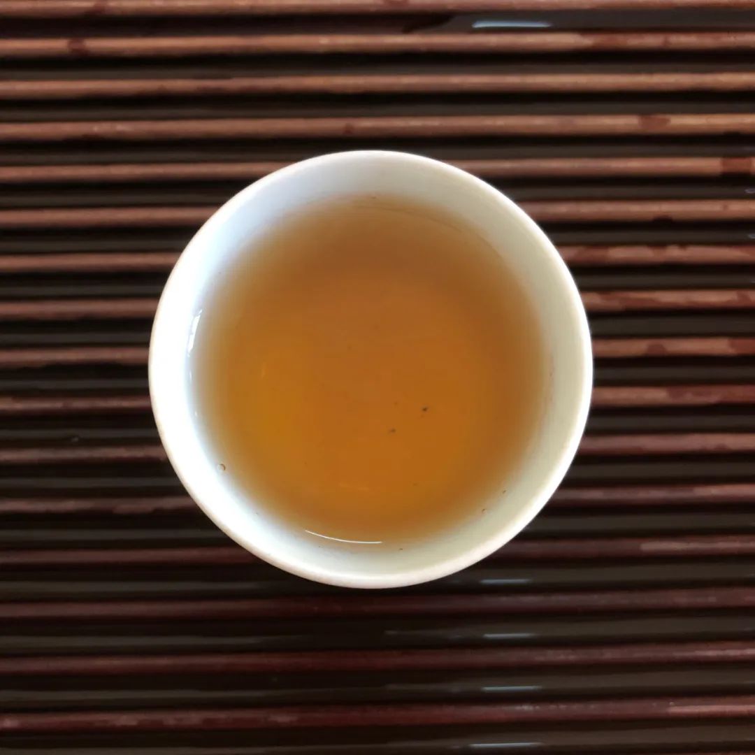 乌金醇品牌白茶怎么样,开汤审评各种茶叶的品质