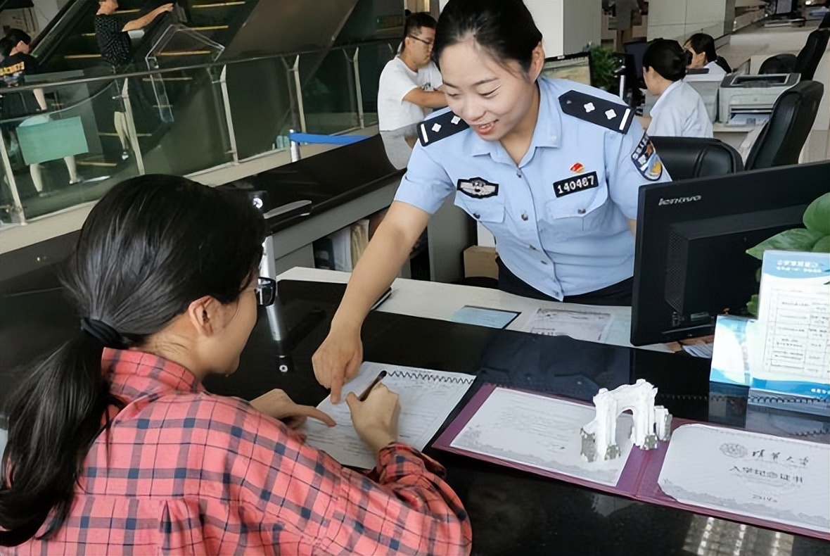 行政编警察与事业编警察有何区别,行政编警察和事业编警察区别