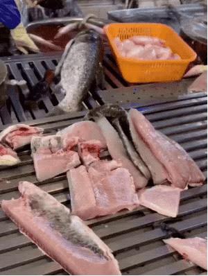 广州菜市场有多离谱,广州菜市场切肉