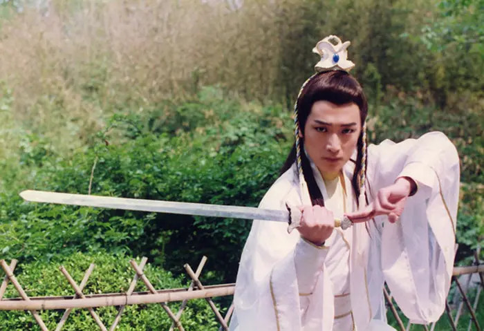 邵峰爱情故事,结婚照邵峰