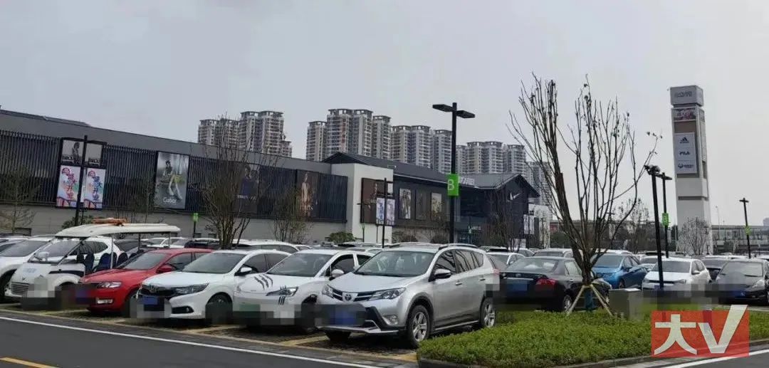 奥特莱斯南宁大牌,奥特莱斯可以玩吗