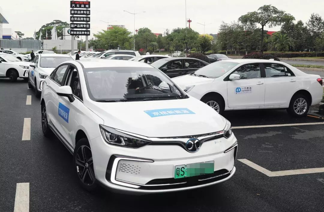 长沙跑高德网约车一月能赚多少钱,长沙2022网约车平台有多少个