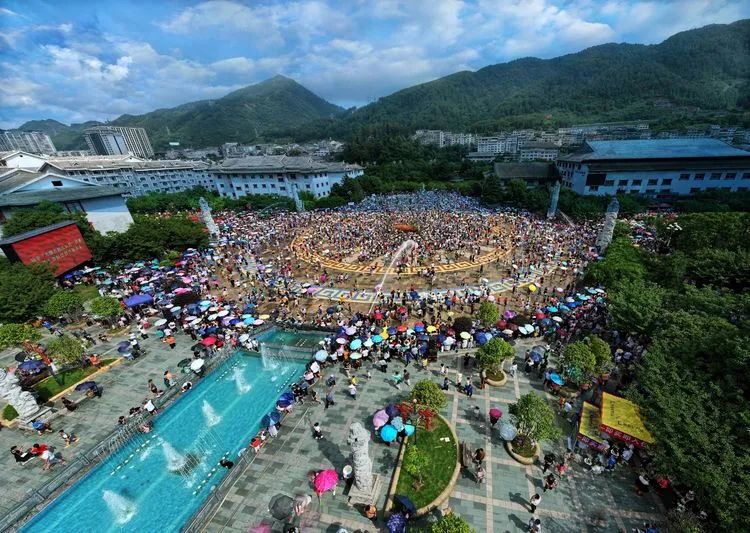 六月六贵州黔东南,贵州剑河景区迎六月六