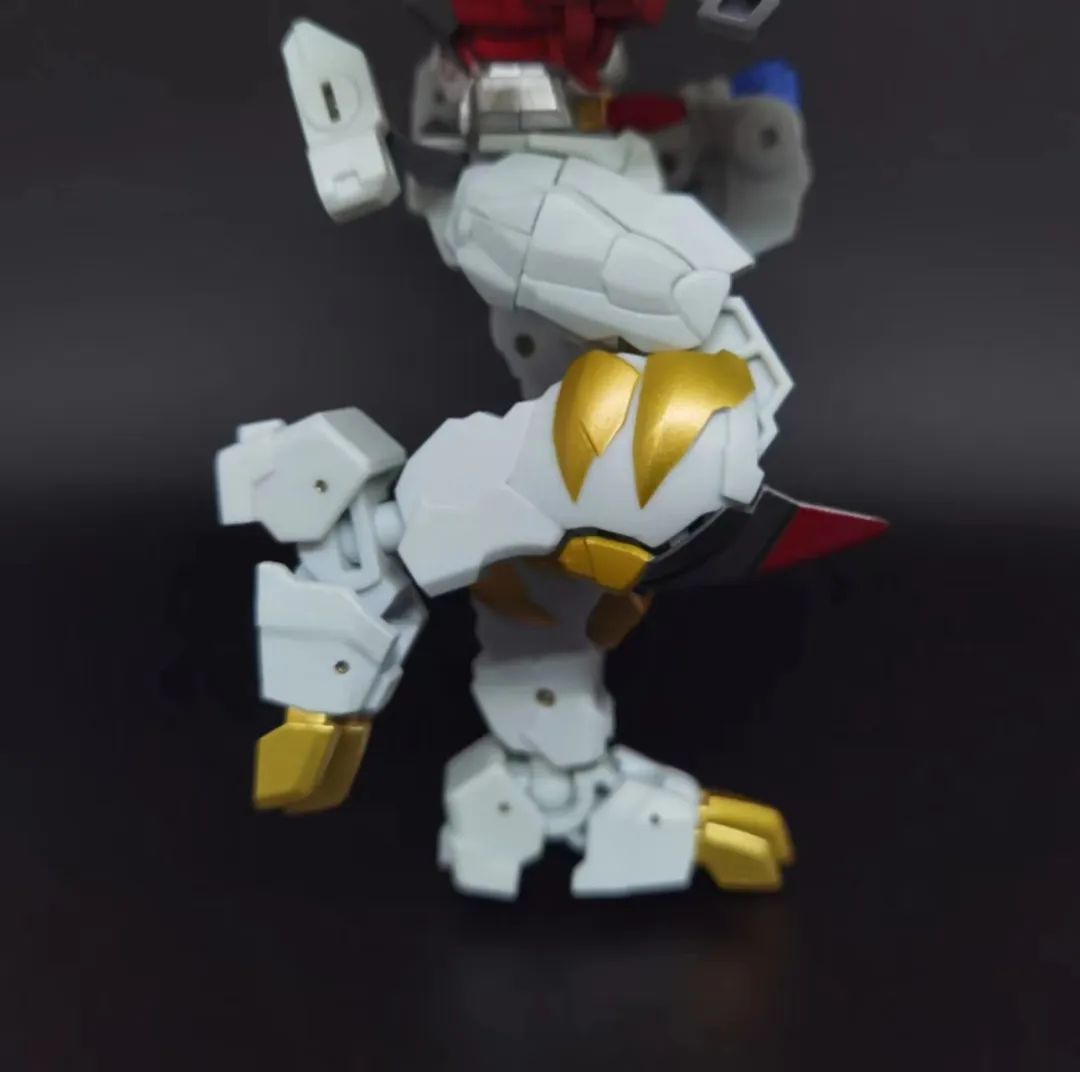 盘古模型白狮,盘古模型白狮擎天柱