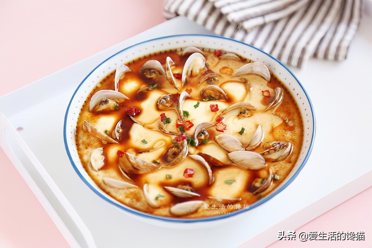 除夕年夜饭，这5样菜再爱吃，过年也不能上桌，懂行的长辈很介意