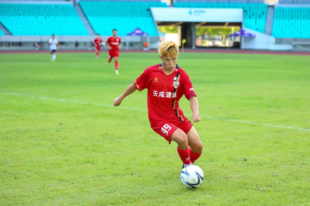 铁人足球最新比赛赛程,铁人锦标赛完整视频