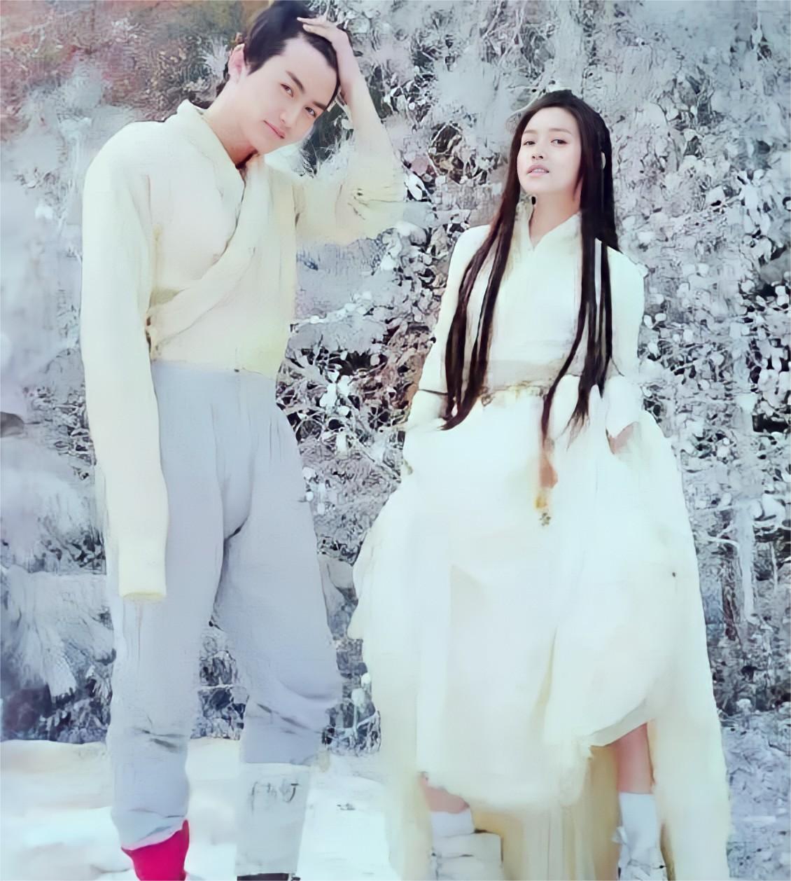 《半熟恋人2》中，陈晓陈妍希的微信头像都是关于对方的，好有爱