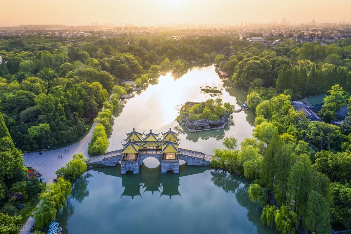 扬州景区免费景点大全,扬州旅游必去十大景点