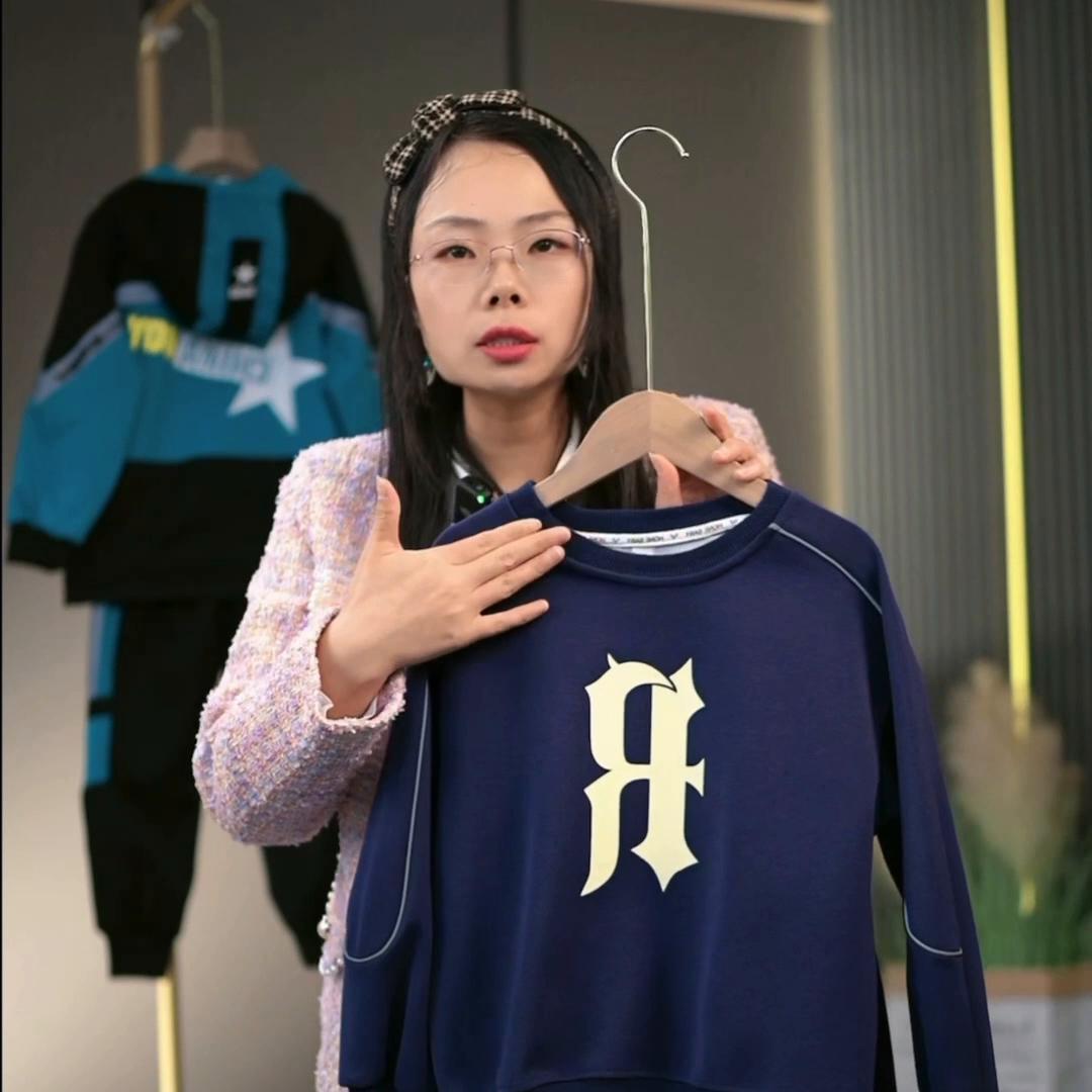 儿童服装男童款8-14岁潮牌秋冬装,儿童服装男童款7-10岁套装秋冬