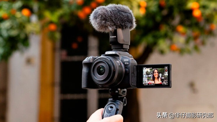 佳能eosr10对比m6二代,佳能eosr100和r50