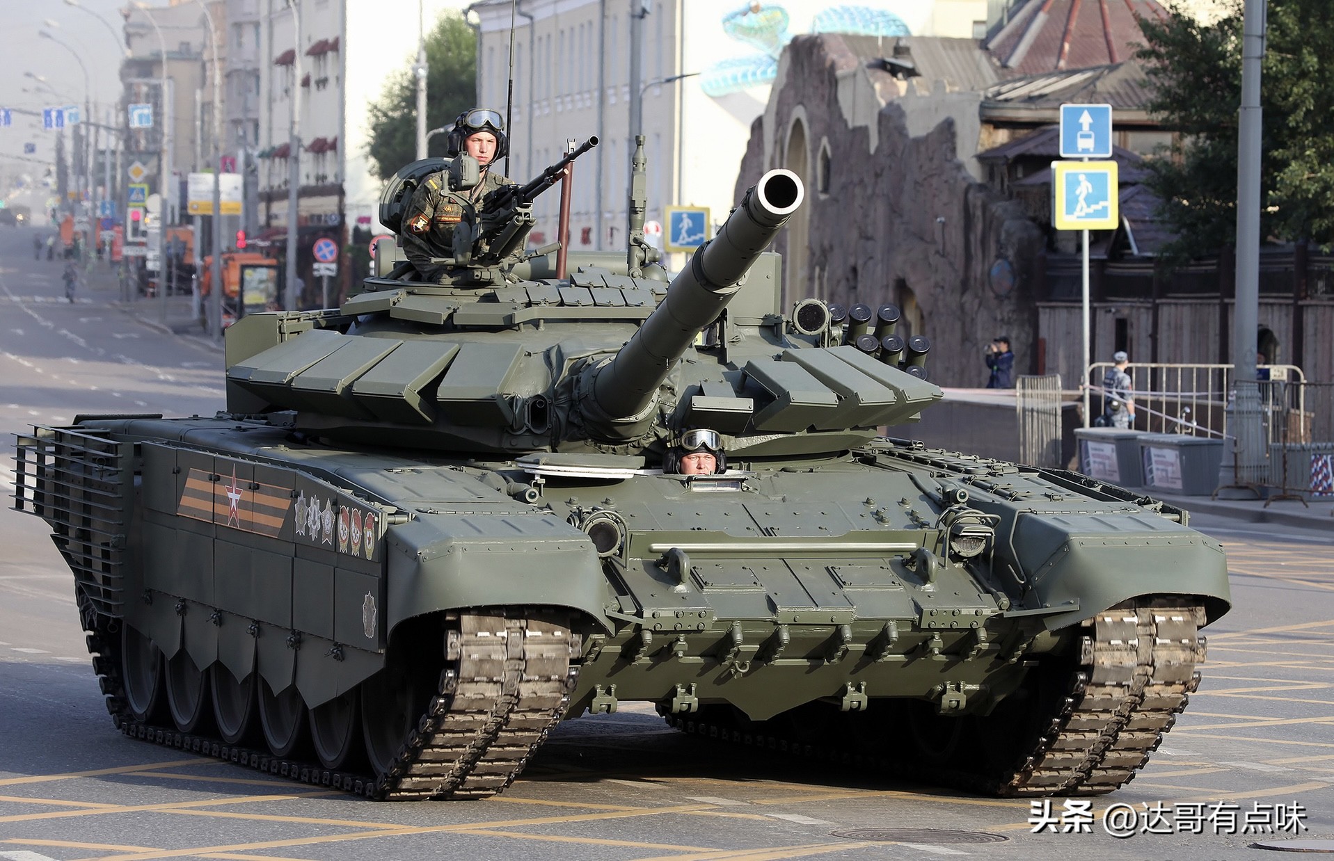 坦克两项赛还办吗,坦克两项比赛为什么不用99a