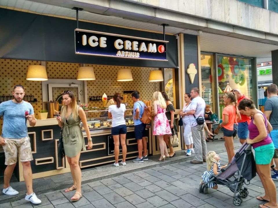 欧洲古城堡探秘,带你看世界走进巴尔干