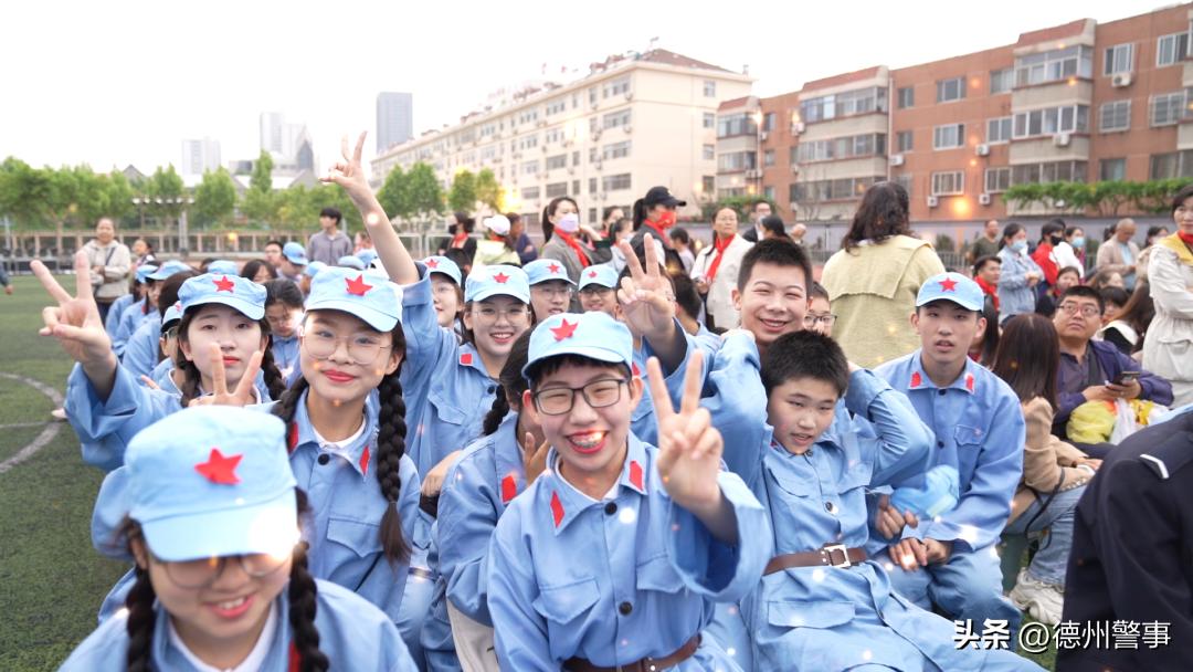 跟着警察去抓酒驾,跟着警察叔叔去出警