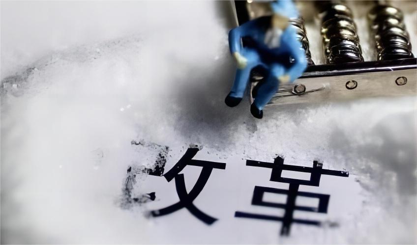 用了三到五年的新能源车怎么样了,开了三年的新能源纯电车值得买吗