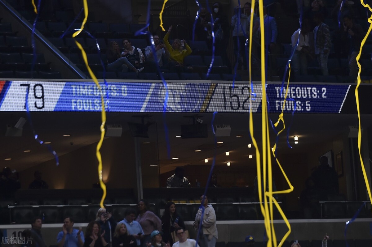 灰熊狂胜雷霆73分莫兰特,灰熊26分大逆转森林狼莫兰特三双