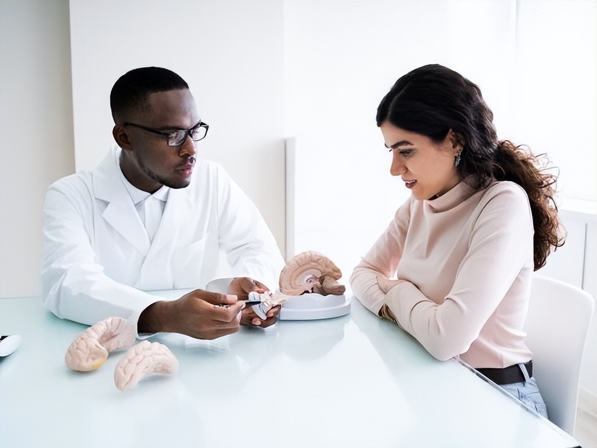 女航天员在太空对身体有哪些危害,女航天员在太空会得病吗