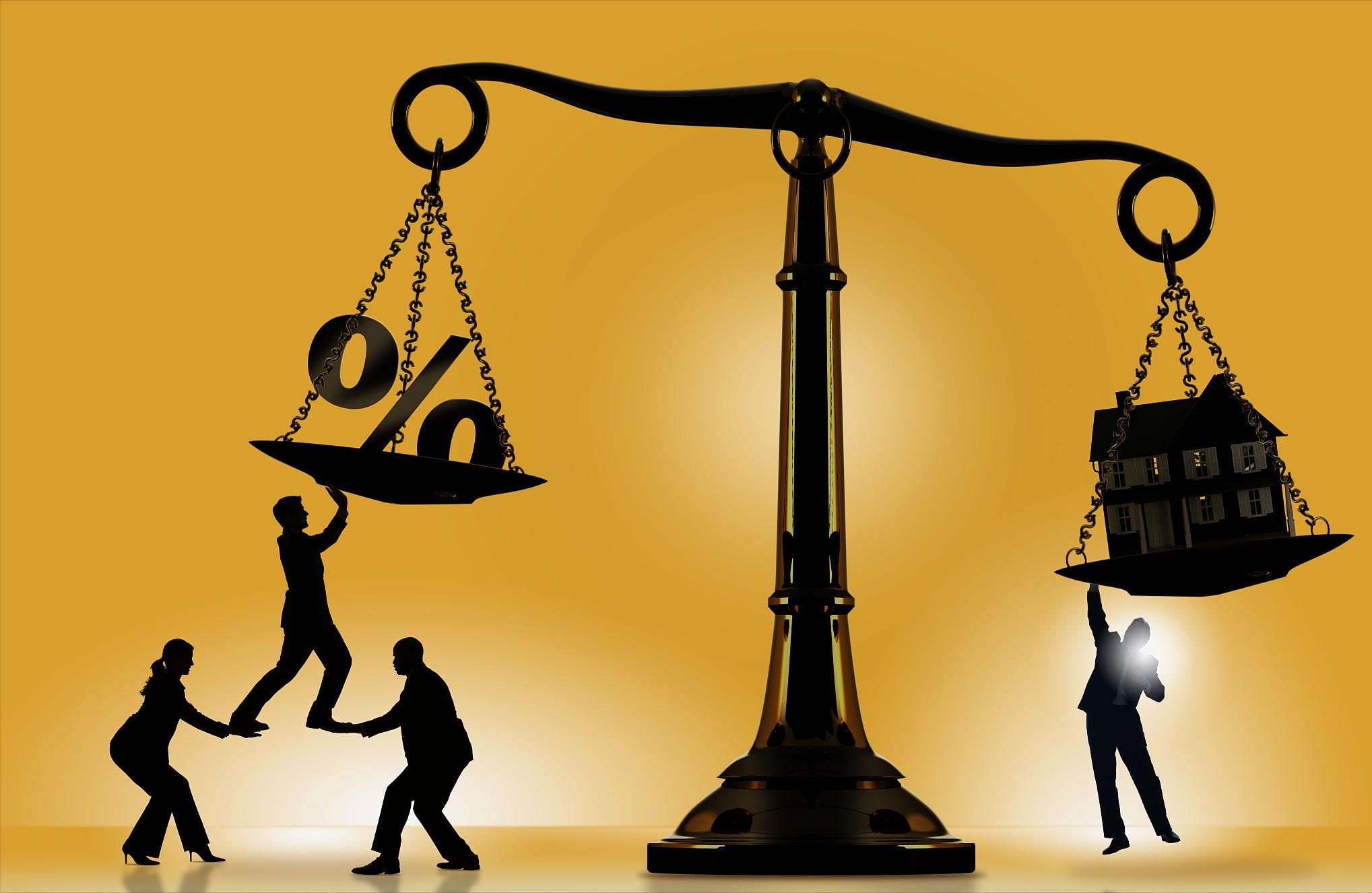 富豪相信命运穷人相信天道酬勤,富人相信利益是什么