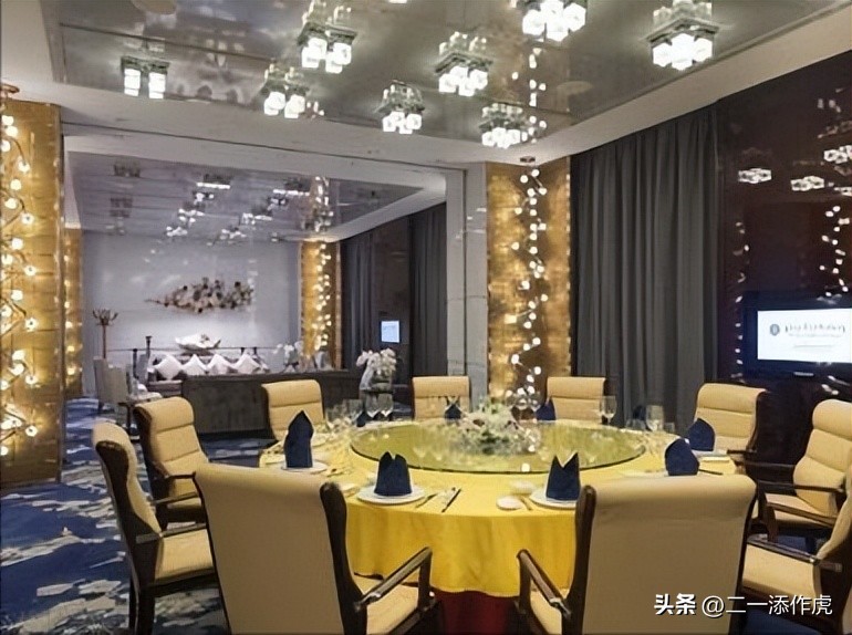 从男生变女生需要多少钱,从男人变女人需要多少钱