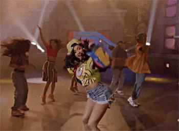 脱鞋打架的彪悍女，却因为登上中国新闻欢欣不已，卡姐还真的可爱