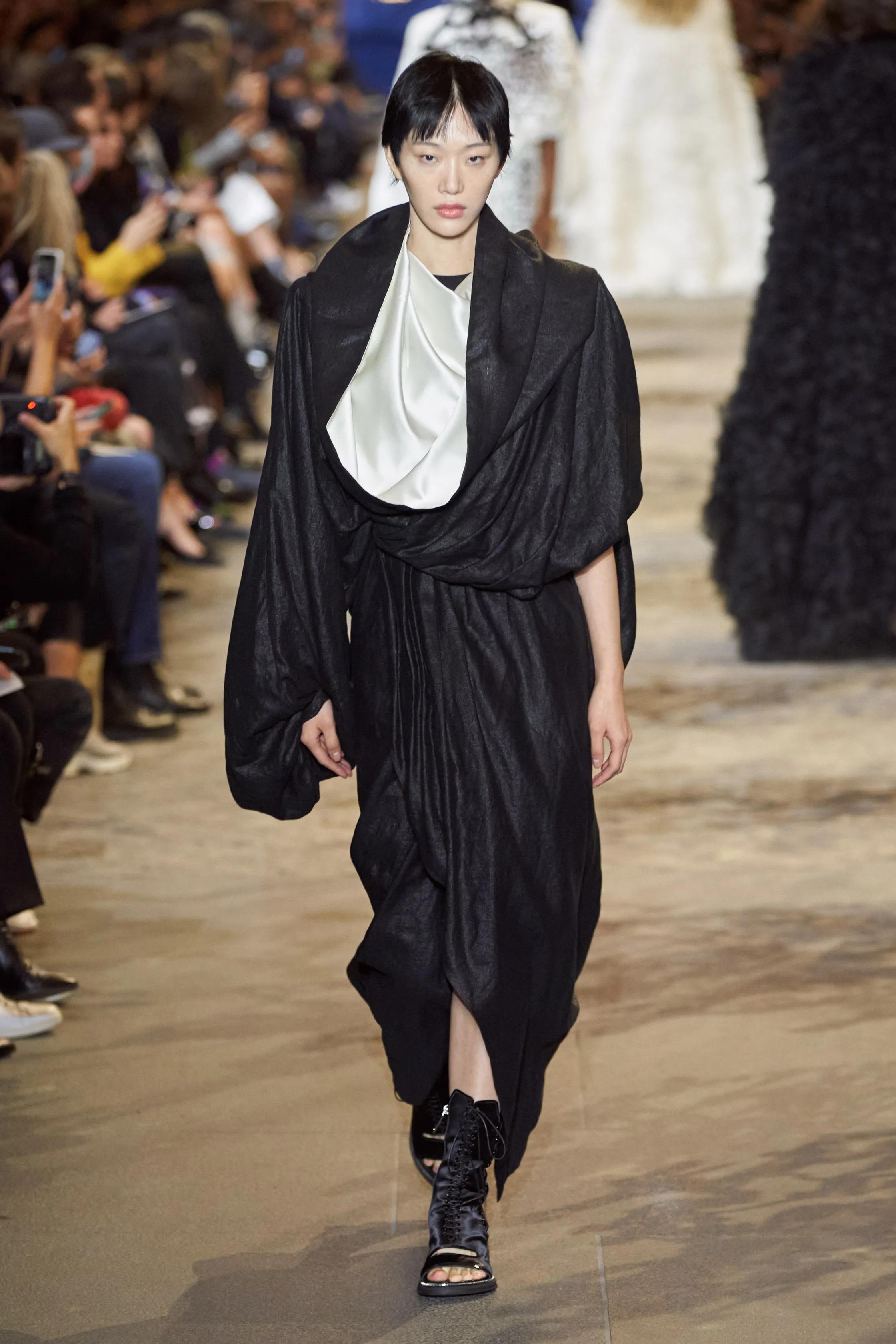 路易威登LouisVuitton面料,路易威登louisvuitton衣服的缺点