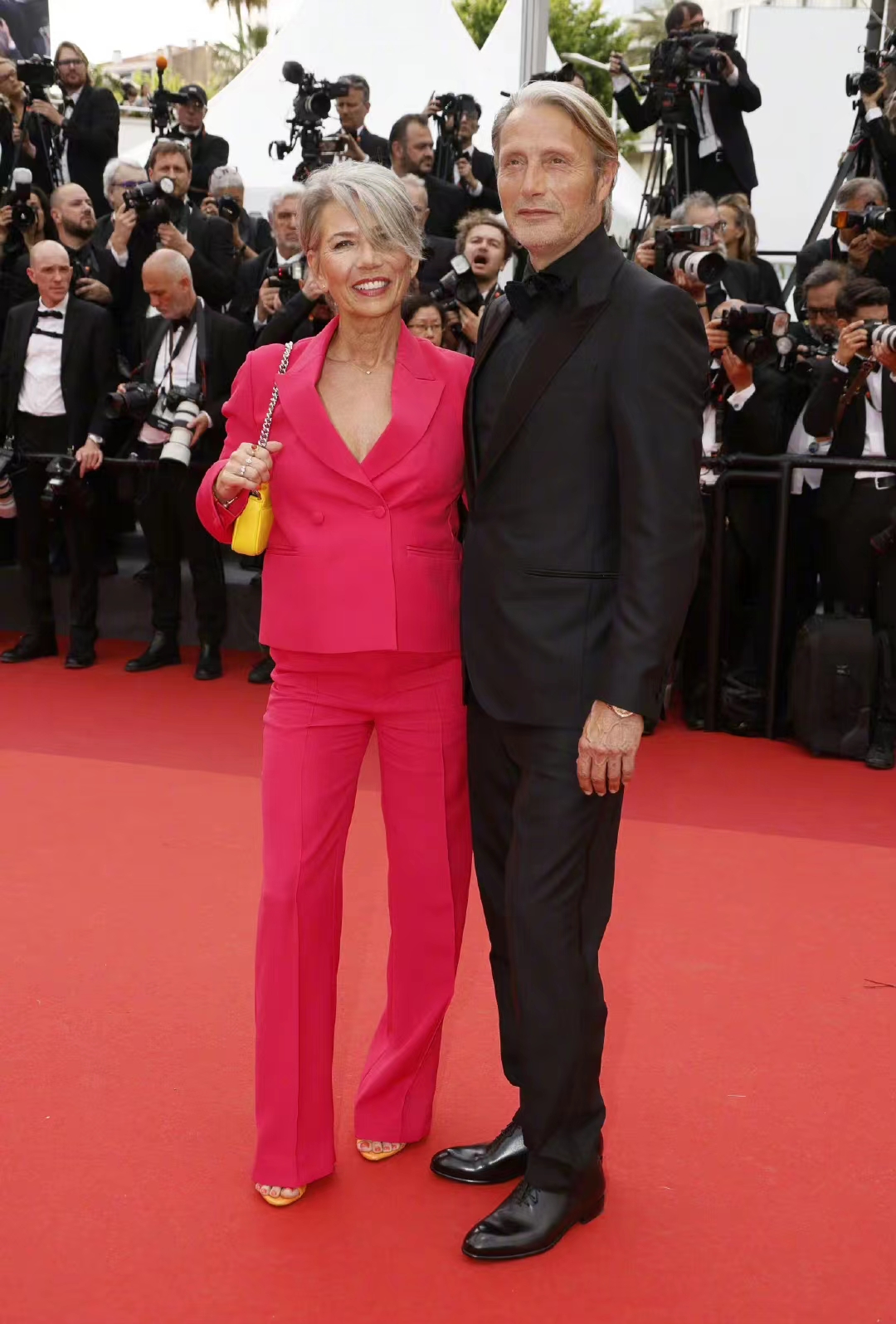 戛纳红毯明星模特,女星戛纳红毯抢镜