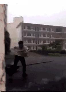 关于重庆的搞笑图,表示不敢相信的搞笑图片