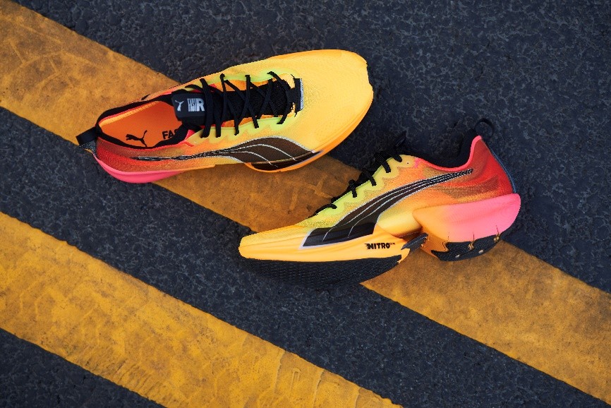 pumadeviatenitroelite测评,puma全新碳板跑鞋