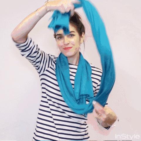 秋冬围巾这样系保暖又洋气,冬季围巾这样系保暖又洋气