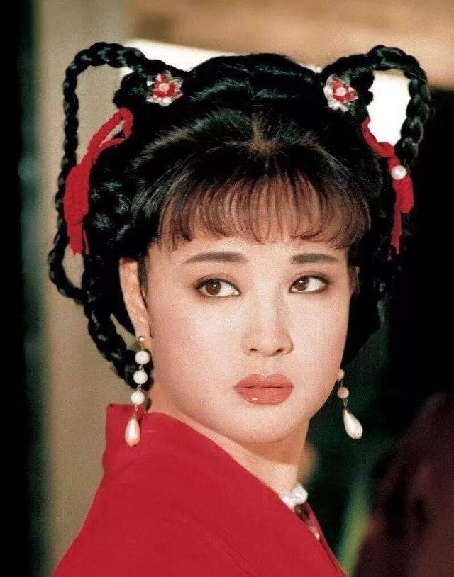 老演员整容脸变形,老年人整容前后照片