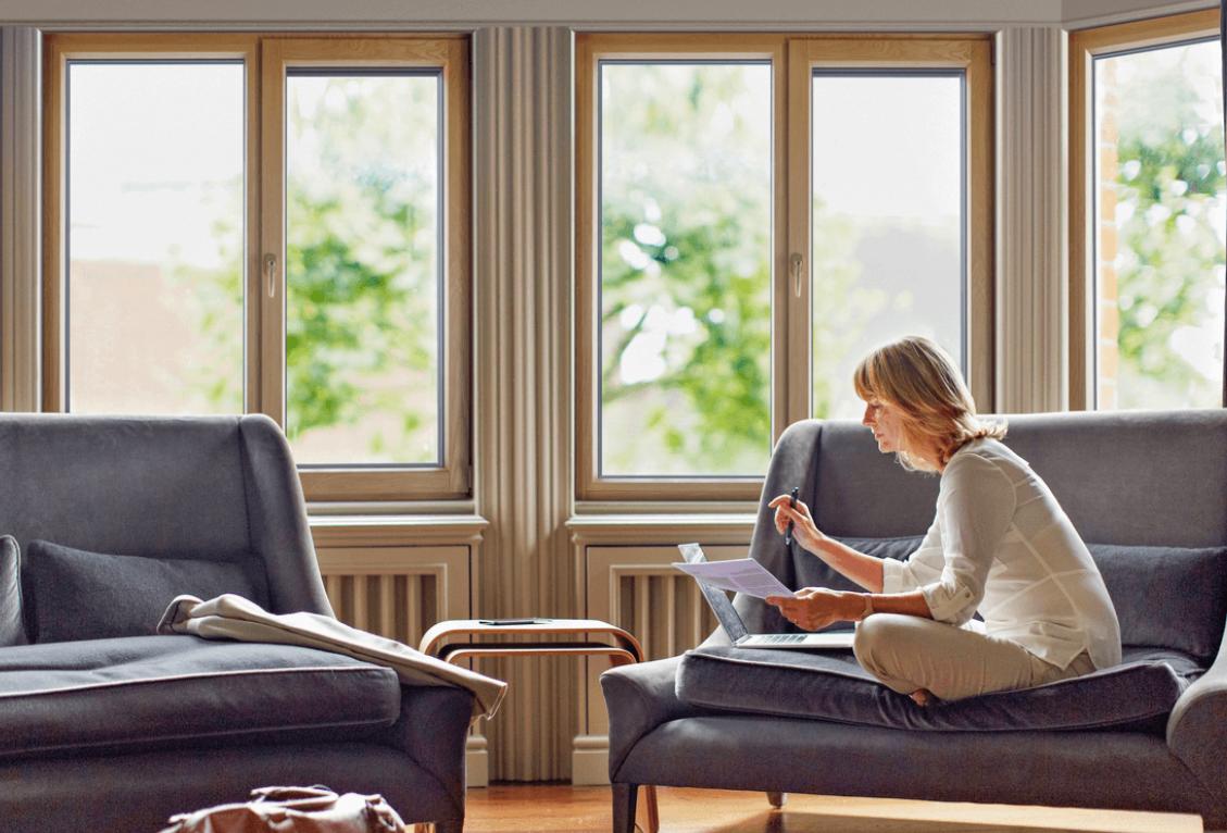 开发商装的门窗怎么换才划算,开发商标配的阳台门窗要不要换掉