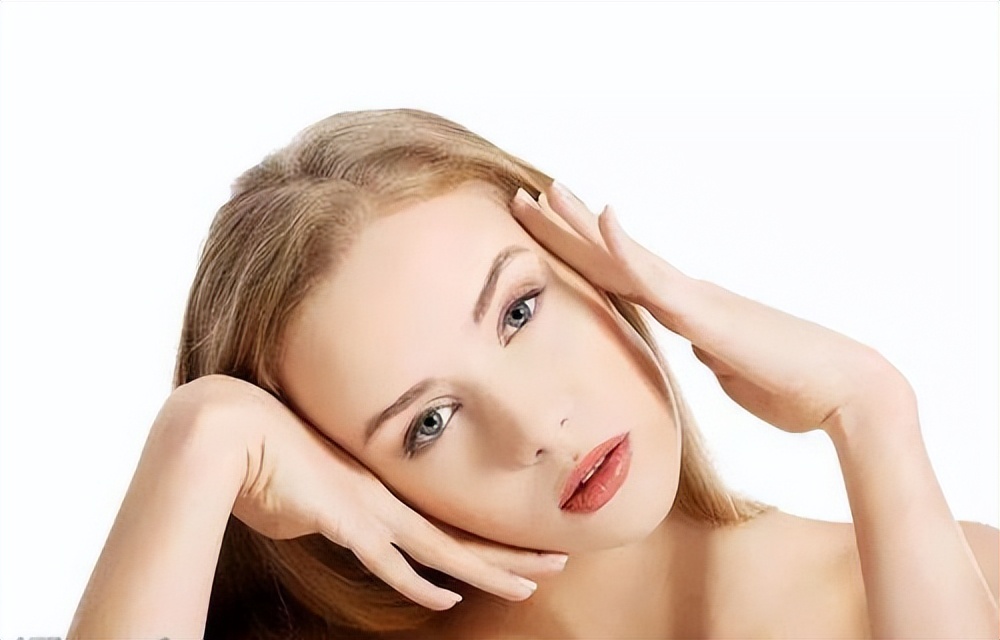 小仙女必备5款护肤品,这3款护肤品一定要用