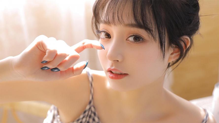 哪款眼霜能与兰蔻相媲美,国货抗皱眼霜35岁以上测评