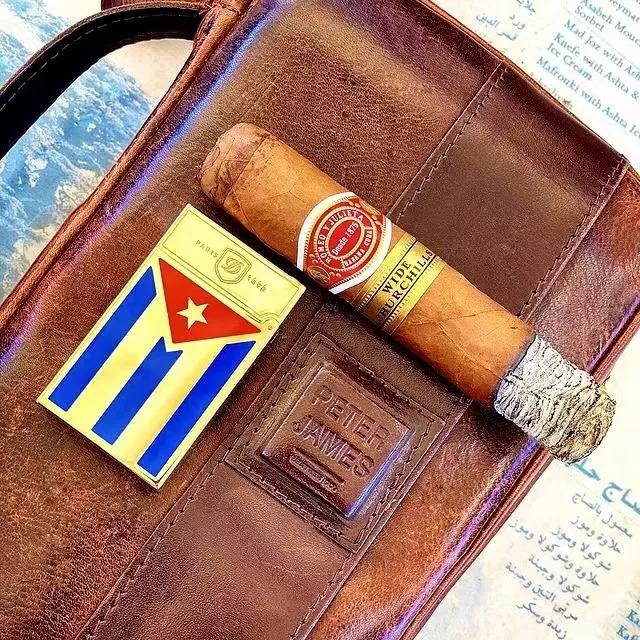 都彭打火机红色中国漆全部款式 (都彭打火机哪些是双火焰的)