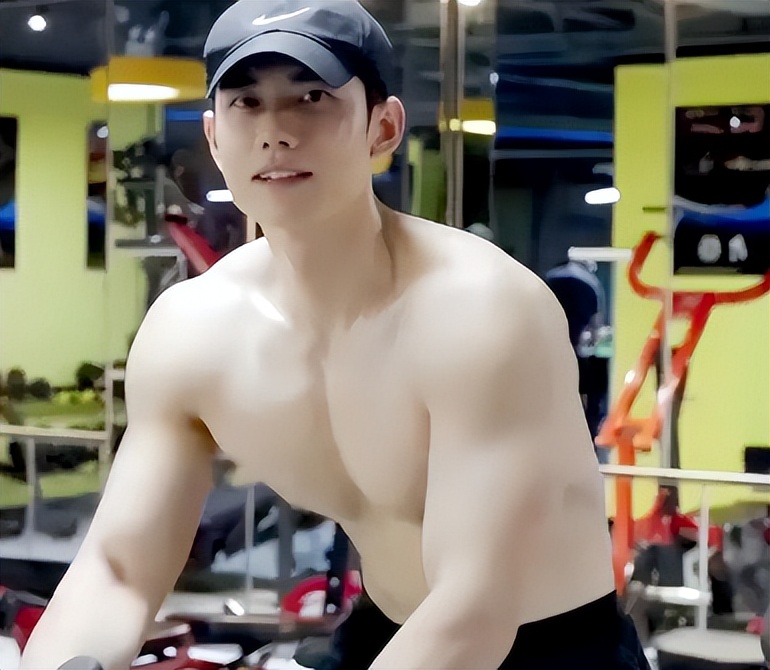 椰树集团直播屡被封到底冤不冤,网友一边倒支持椰树直播带货