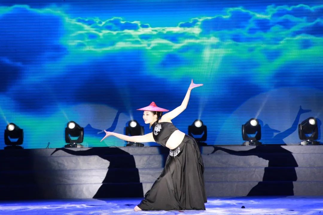 八斗扬帆，为梦起航