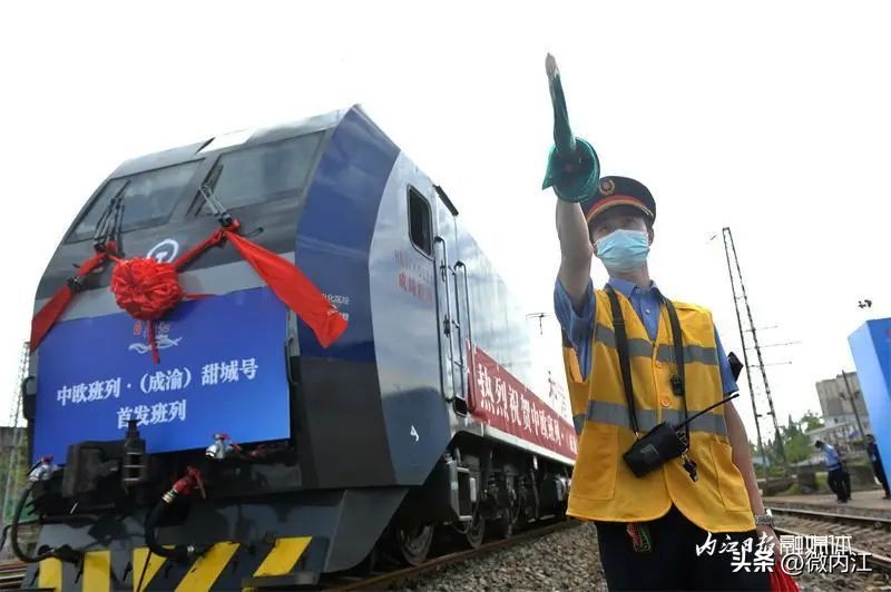 我们一起经历了难忘的事,我们一起经历的瞬间