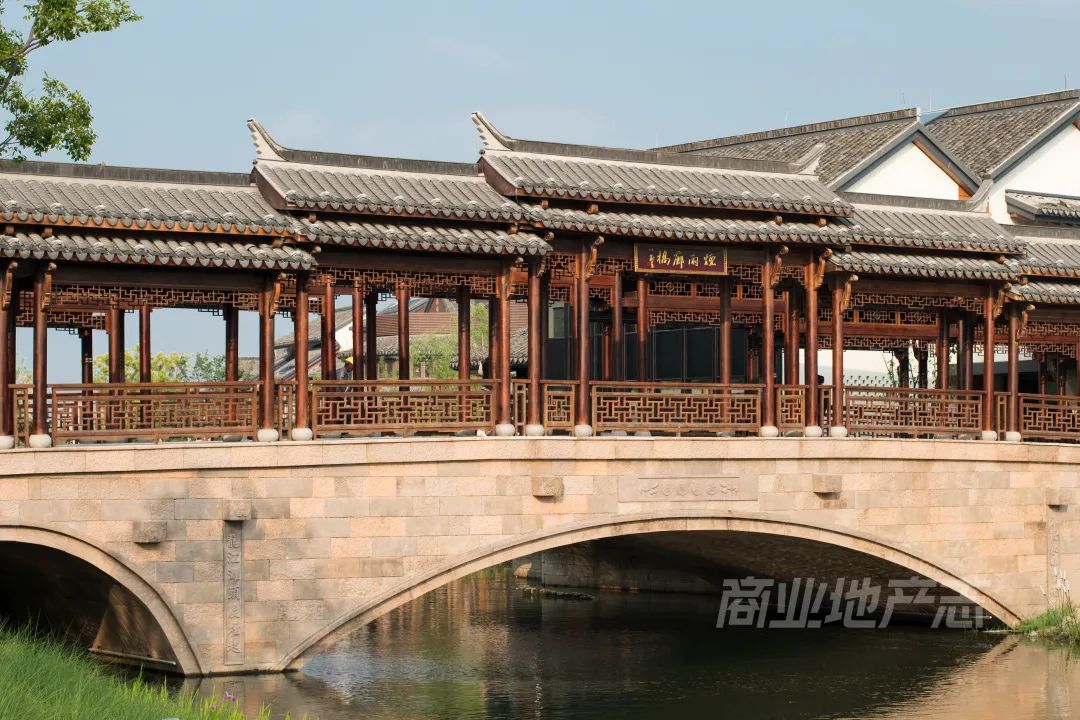 CRR百图斩｜公园里的新天地：上海蟠龙天地