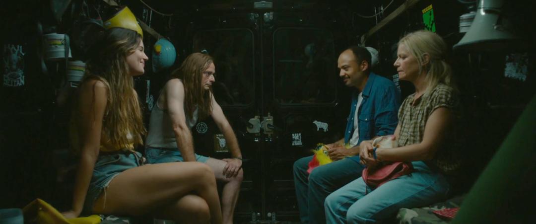 法国版「人肉叉烧包」，尺度逆天