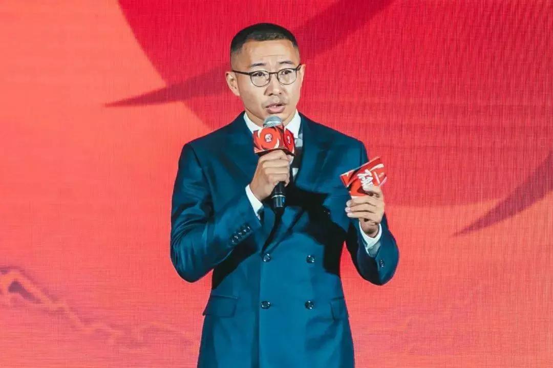 鲁豫和董卿哪个主持得好,央视主持人大赛2019董卿精彩点评