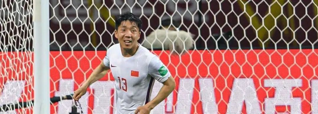 中国人适合踢足球吗,中国人适合打篮球还是踢足球