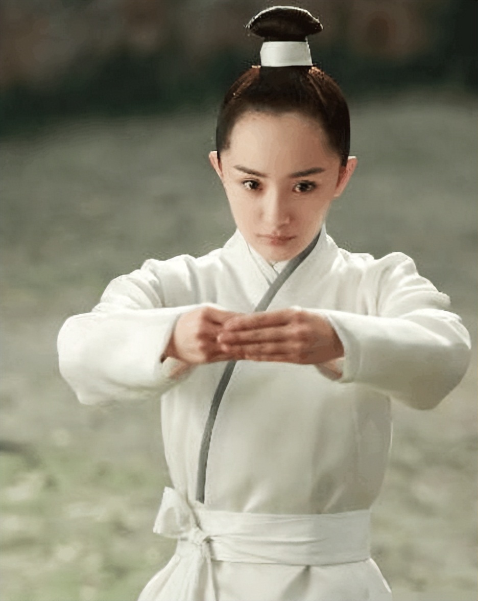 杨幂杨紫鞠婧祎,鞠婧祎杨幂杨紫的照片