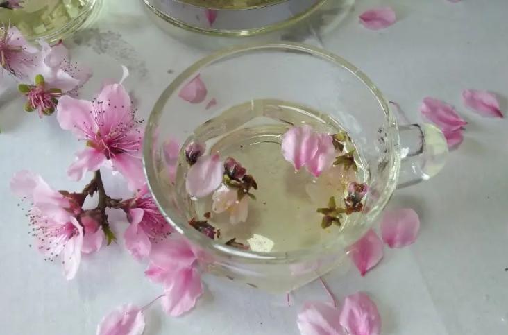 秋冬喝什么花茶最好,秋冬喝什么花茶最好养生