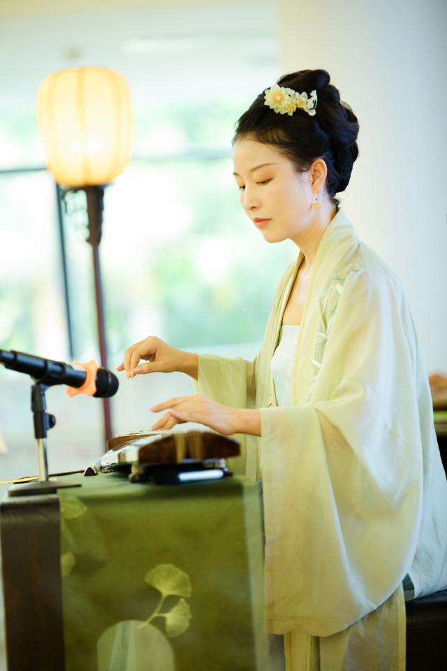 文坛音苑“从来佳茗似佳人——当宋代点茶遇见古琴”圆满举行