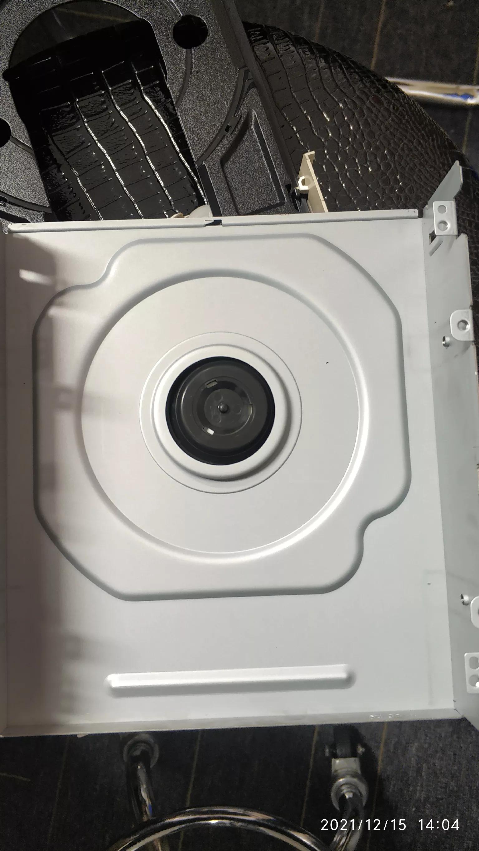 光驱弹出来如何装回去,光驱拆了怎么装