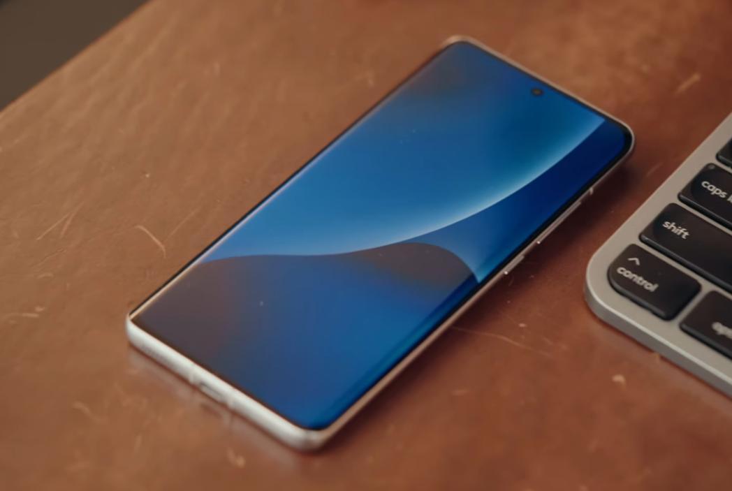 三星s23小屏值得买吗,三星s22是骁龙8+吗