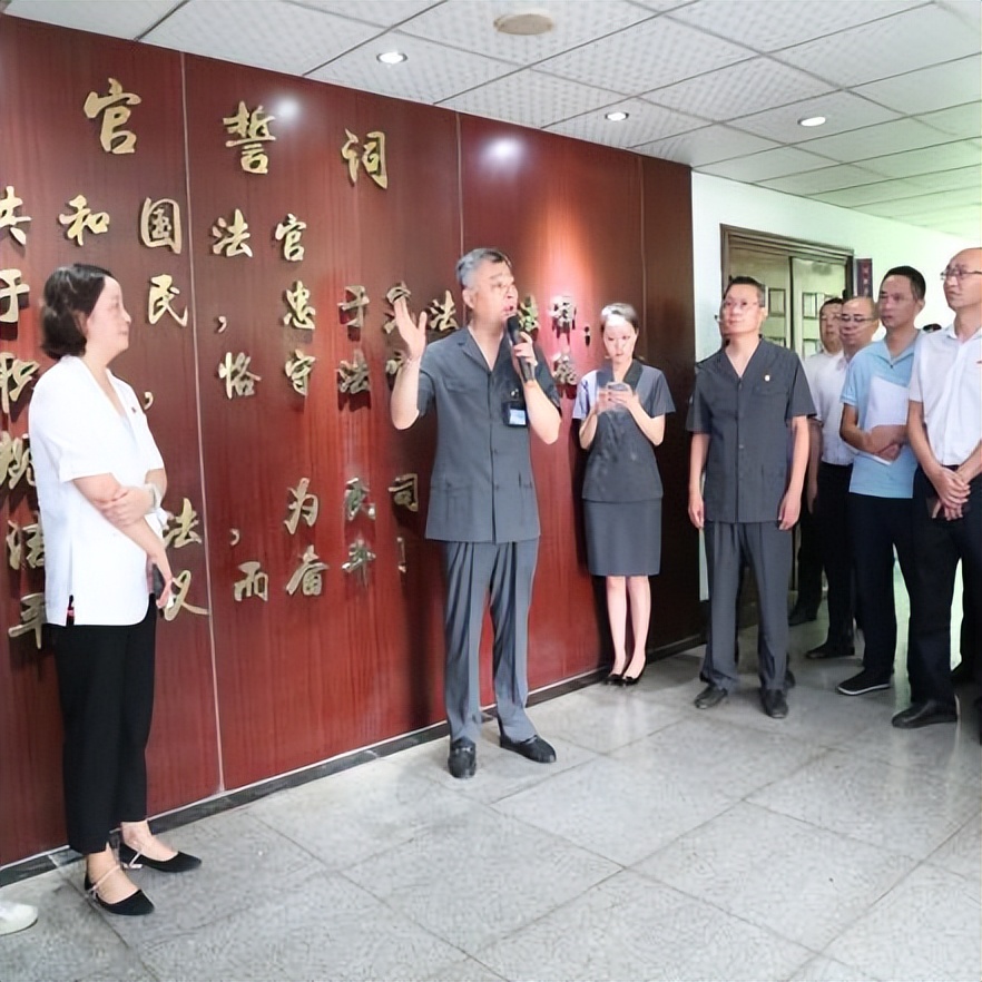 企业如何在党建引领上做表率,机关党建作表率党员干部争先锋